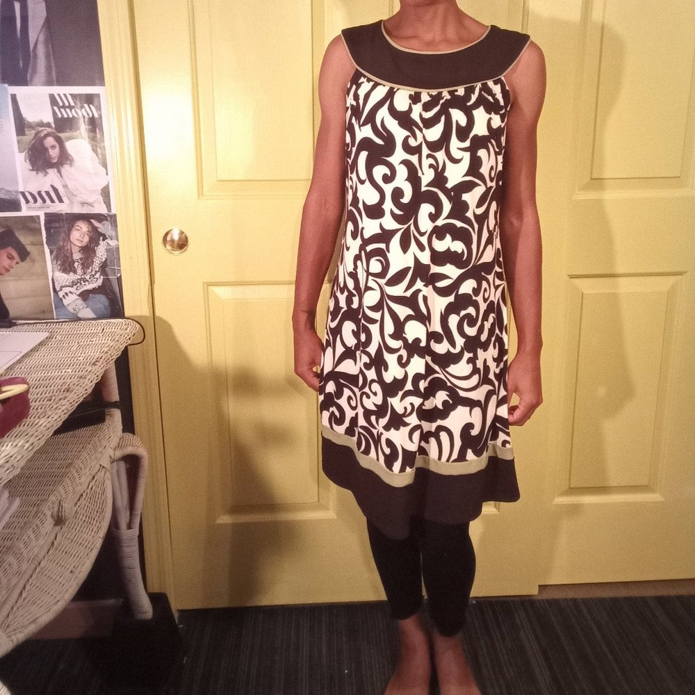 EN FOCUS Studio retro mod-style mini dress.